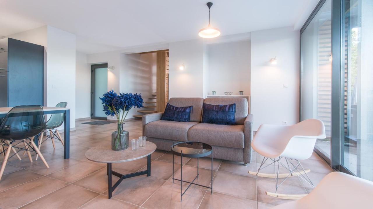 Plein Soleil Avec Jacuzzi Privatif Et Parking Prive Daire Sarlat-la-Canéda Dış mekan fotoğraf